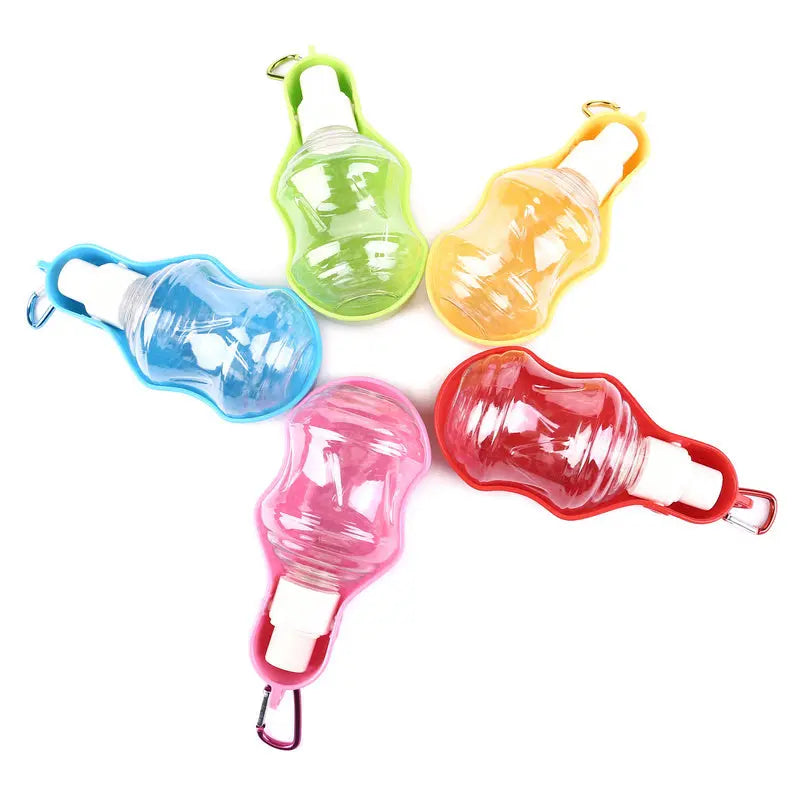 Travel-type Pet Plastic Waterer Park it