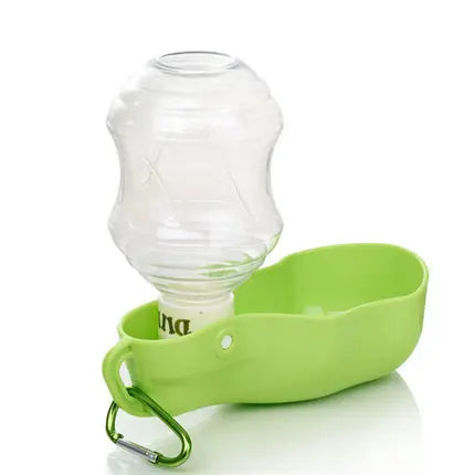 Travel-type Pet Plastic Waterer Park it